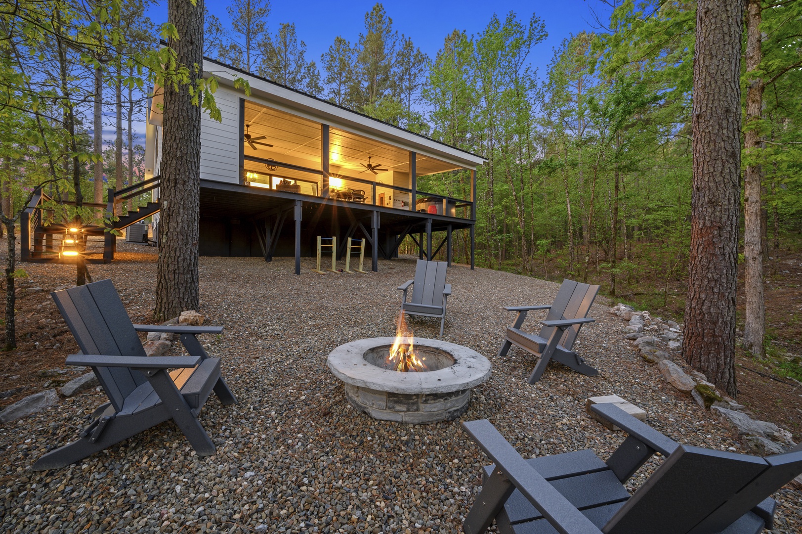 Step down to the fire pit for evening stargazing or roasting marshmallows