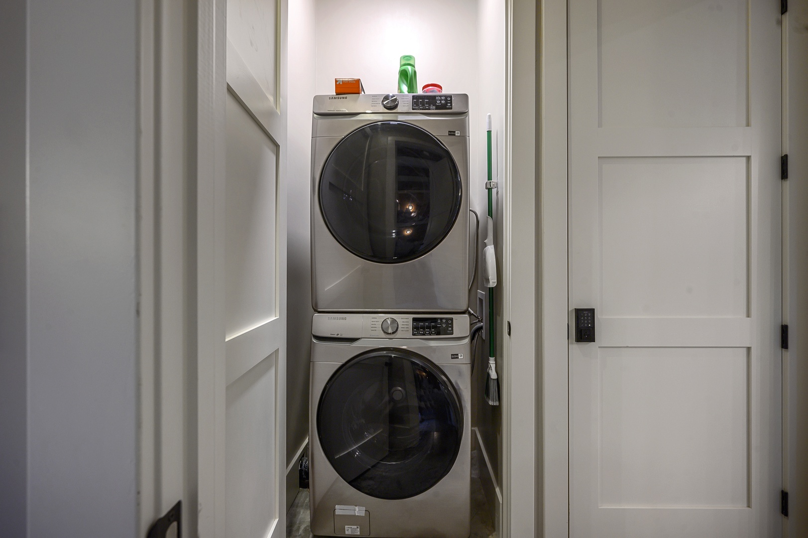 Full-size washer and dryer available in laundry closet