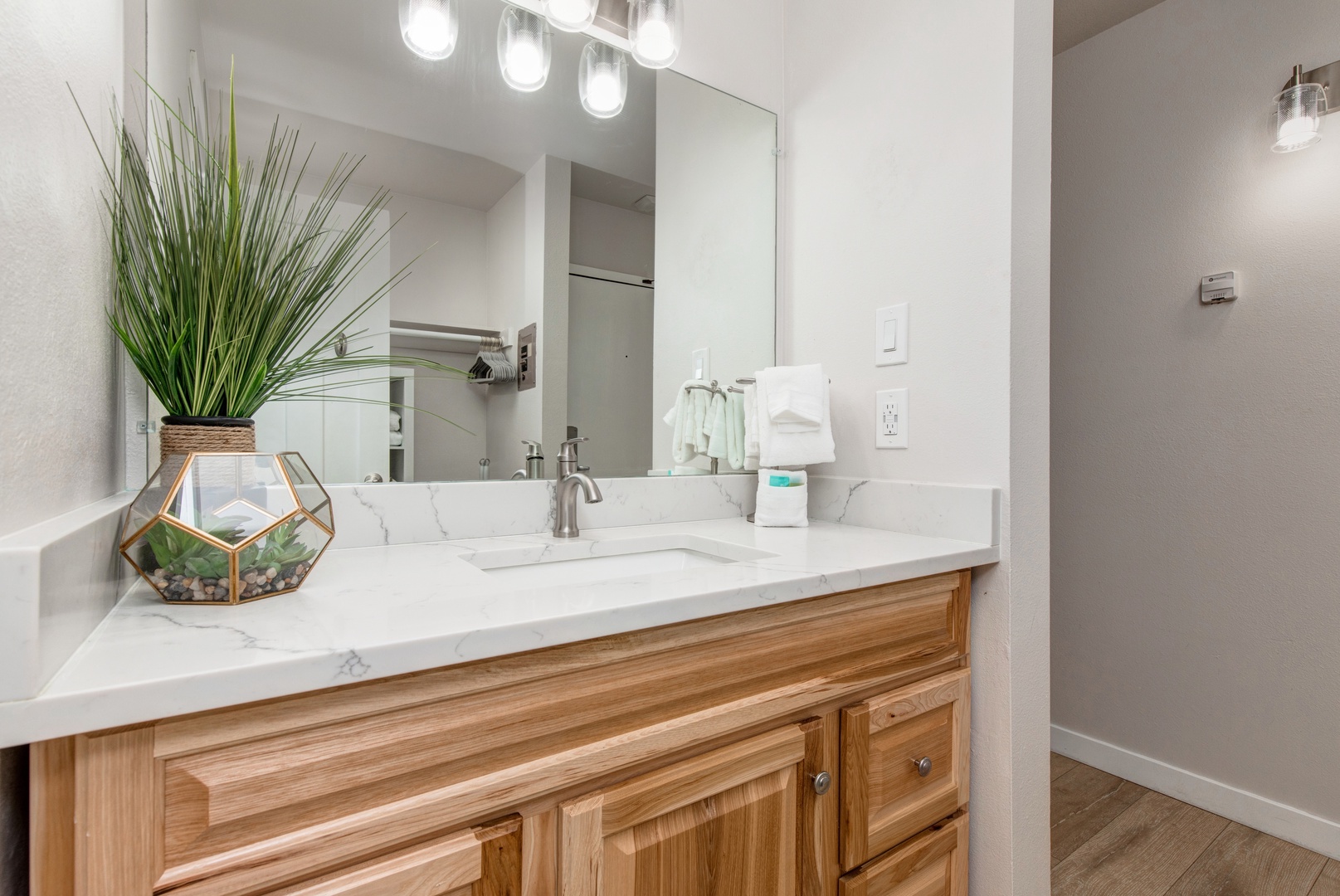Prospector Condos 921