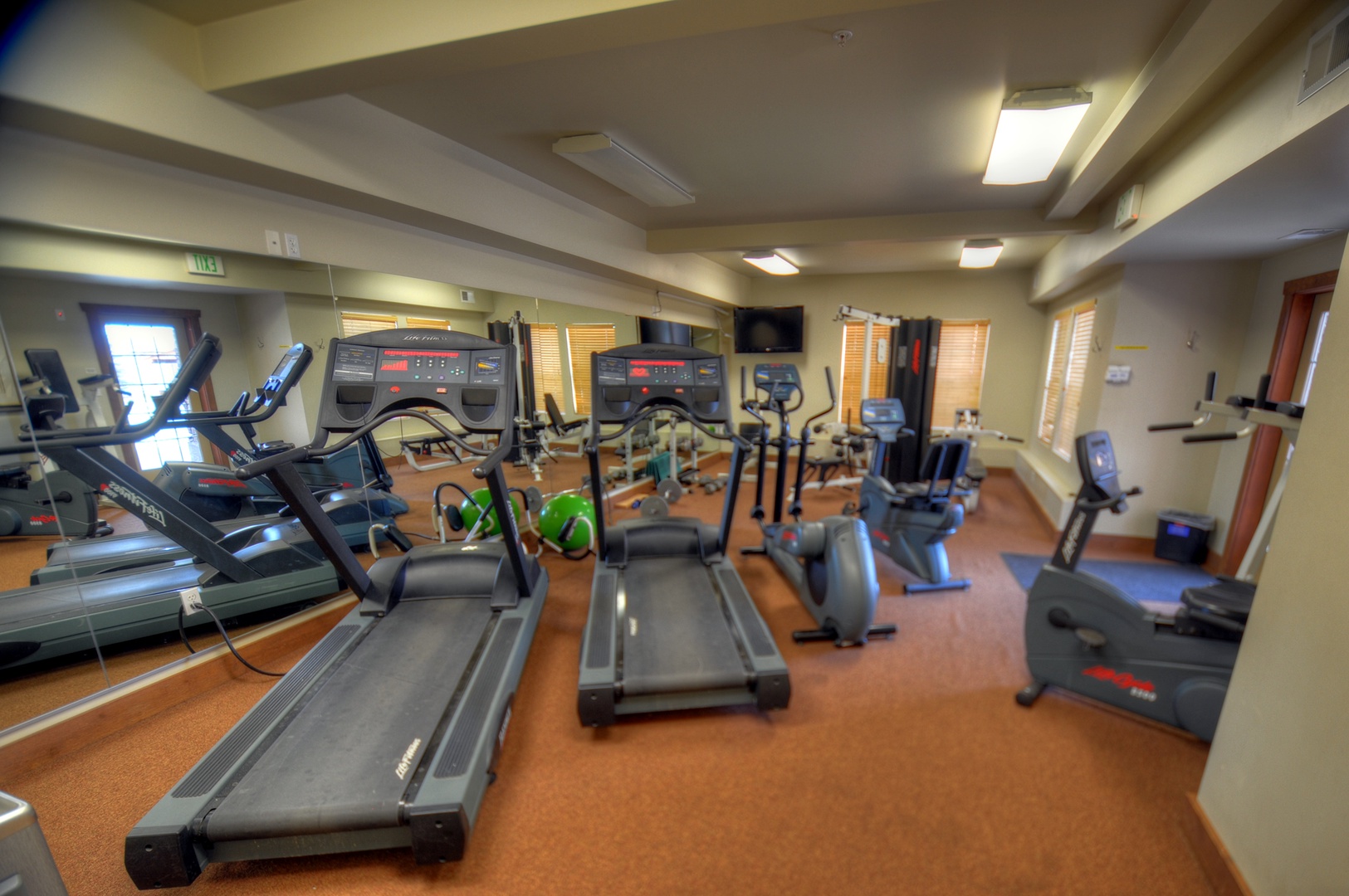 Fox Bay Condos Fitness Center
