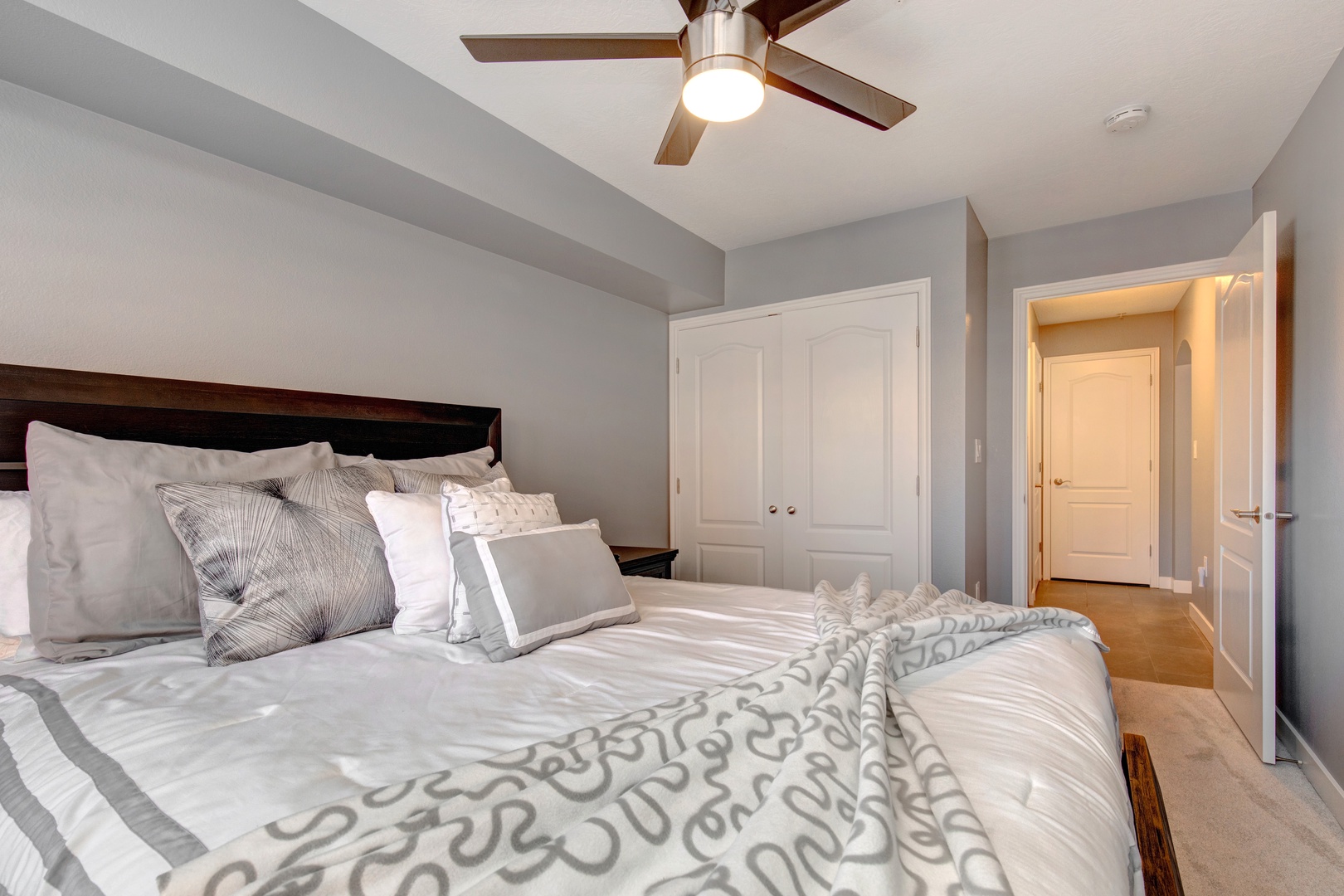Fox Bay H101