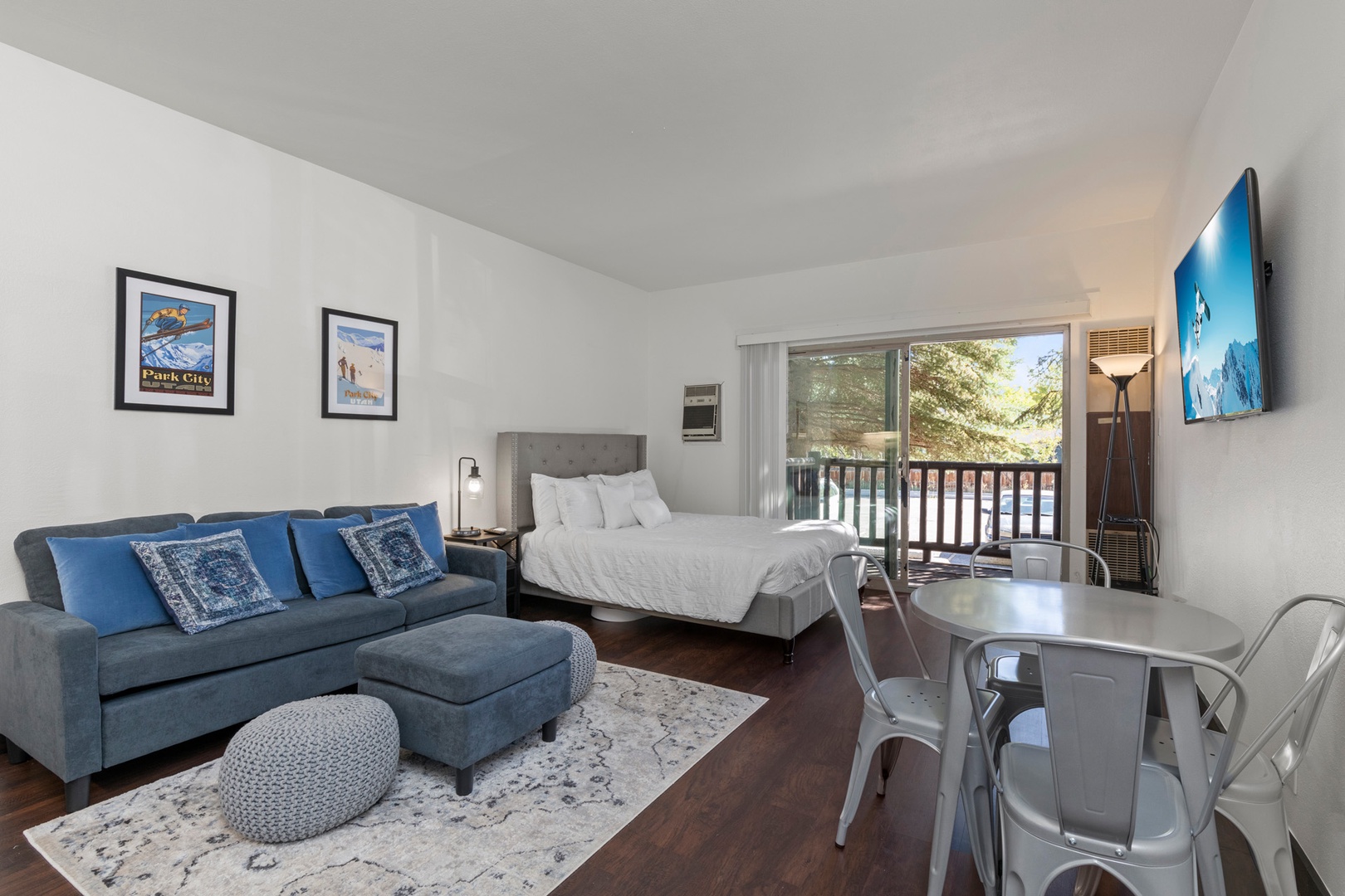 Prospector Condos 811