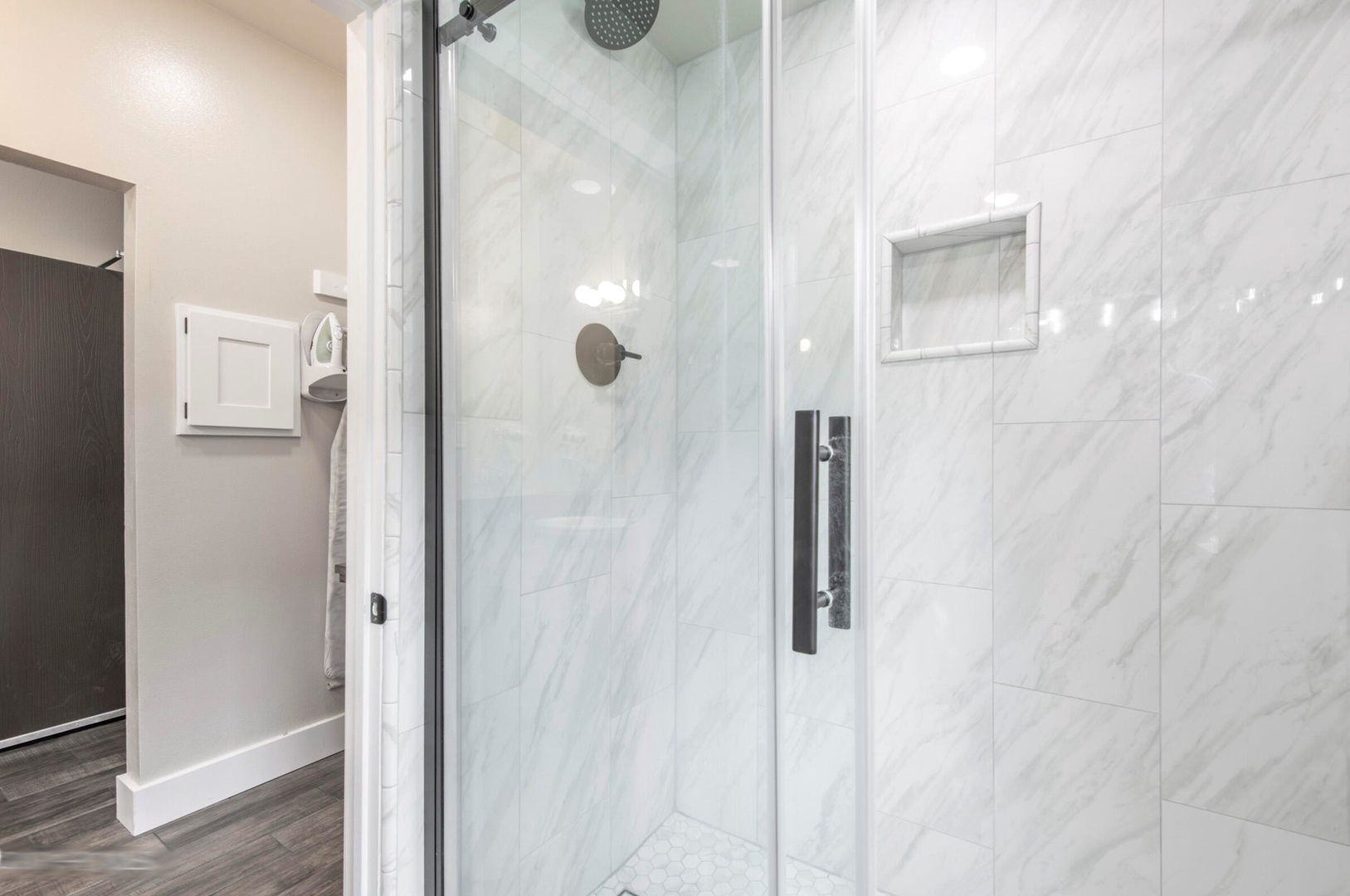 Prospector Condos 616