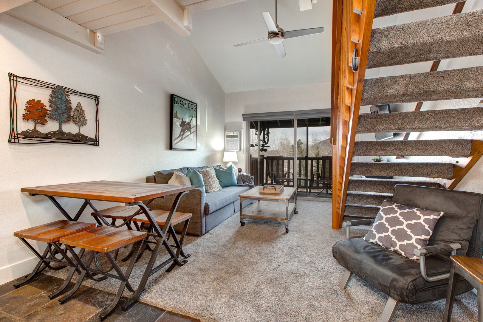 Prospector Condos 821