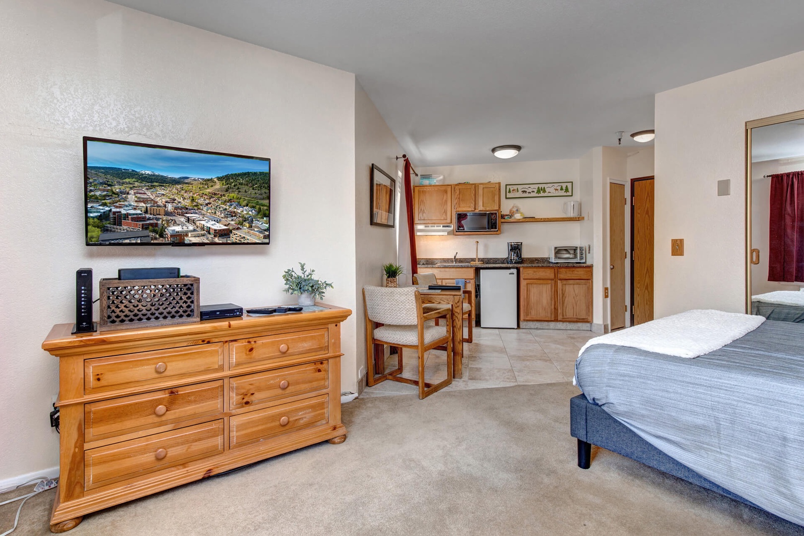 Carriage House #331_16