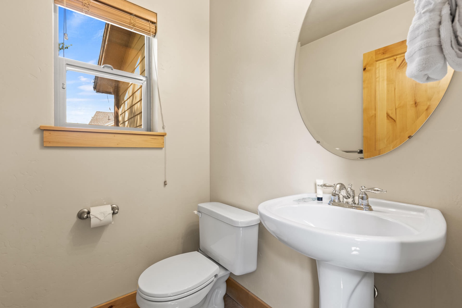 Bear Hollow 5447 by Moose Management