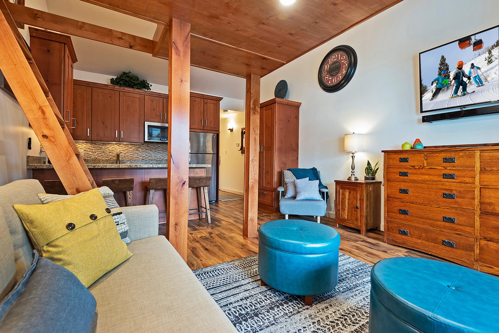 Prospector Condos 627