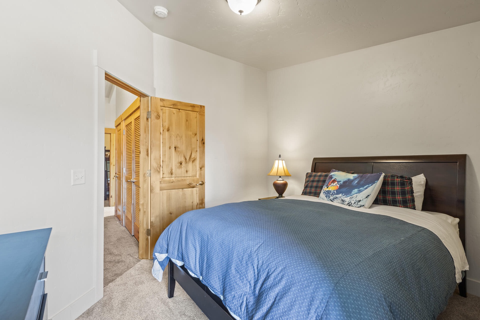 Bear Hollow 5447 by Moose Management