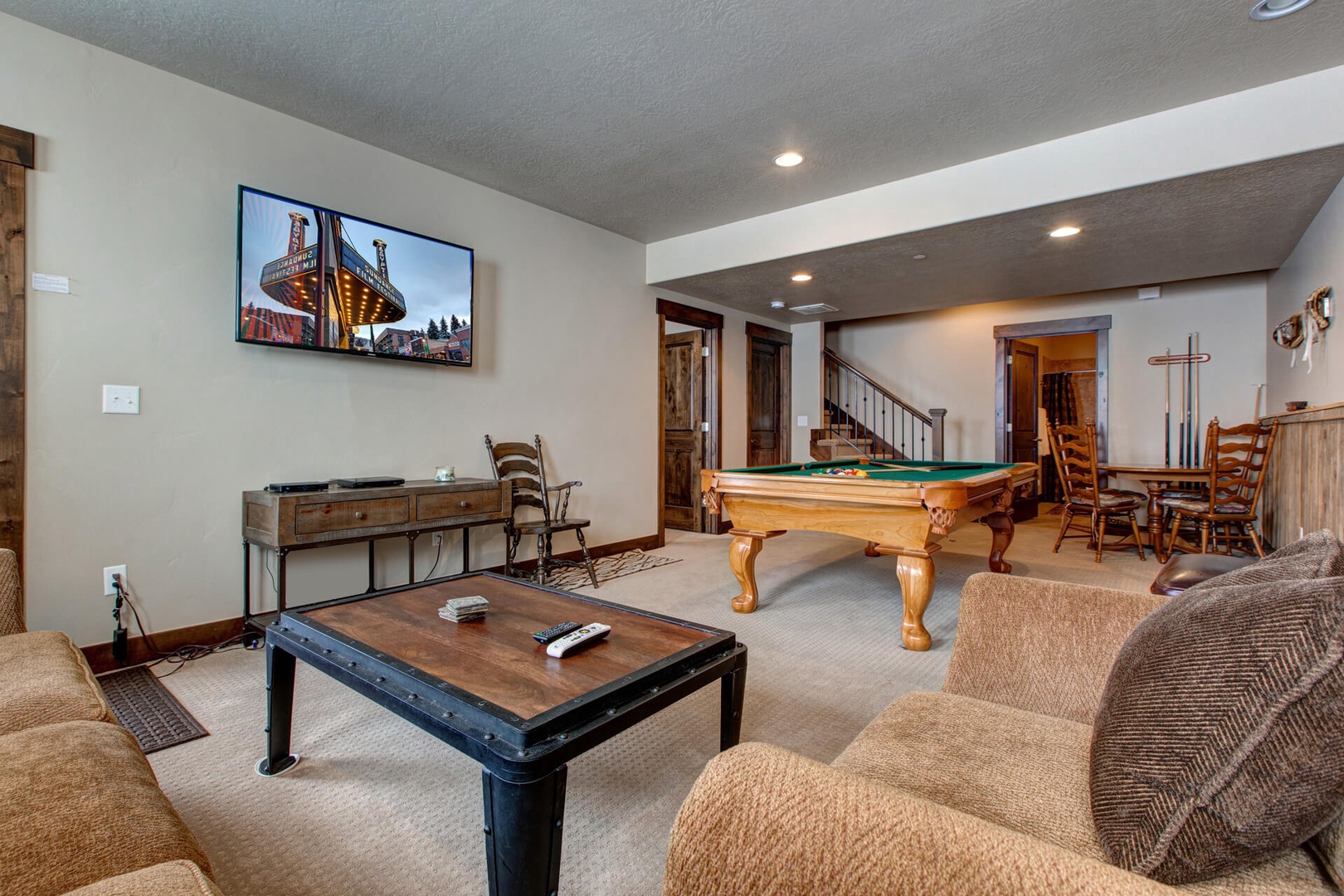20190116_1052 Abigail Drive_07