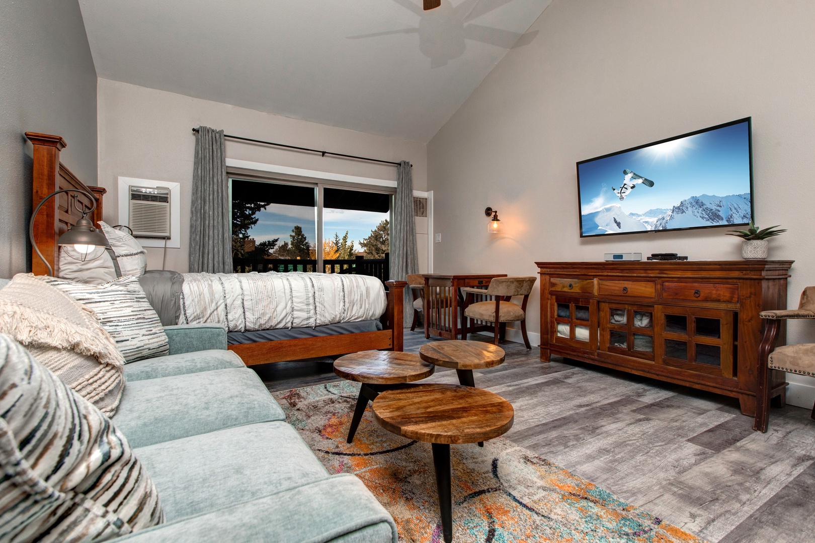 Prospector Condos 425