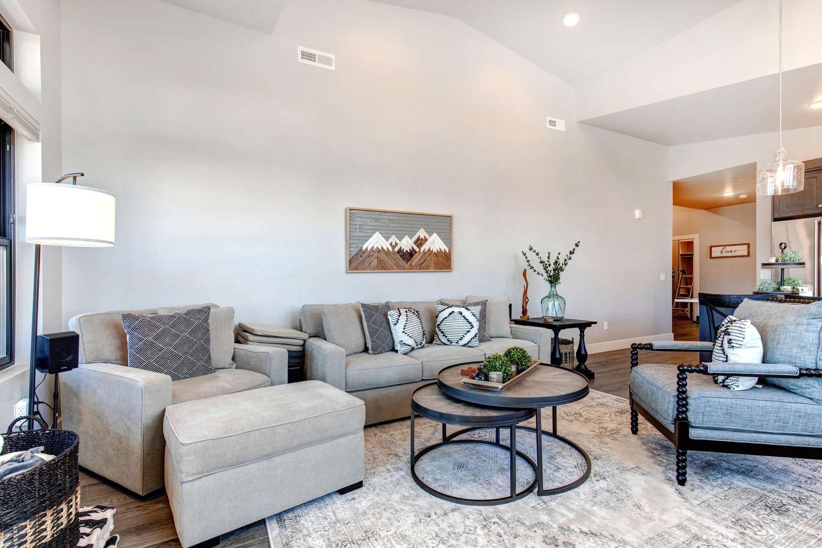 1121 Helling Cir_20