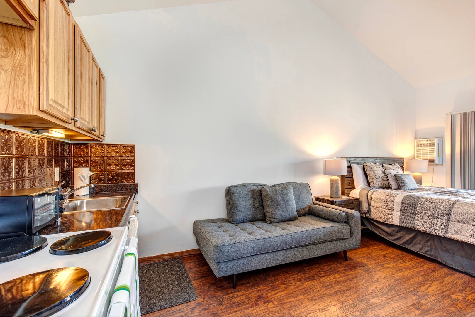 Prospector Condos 435