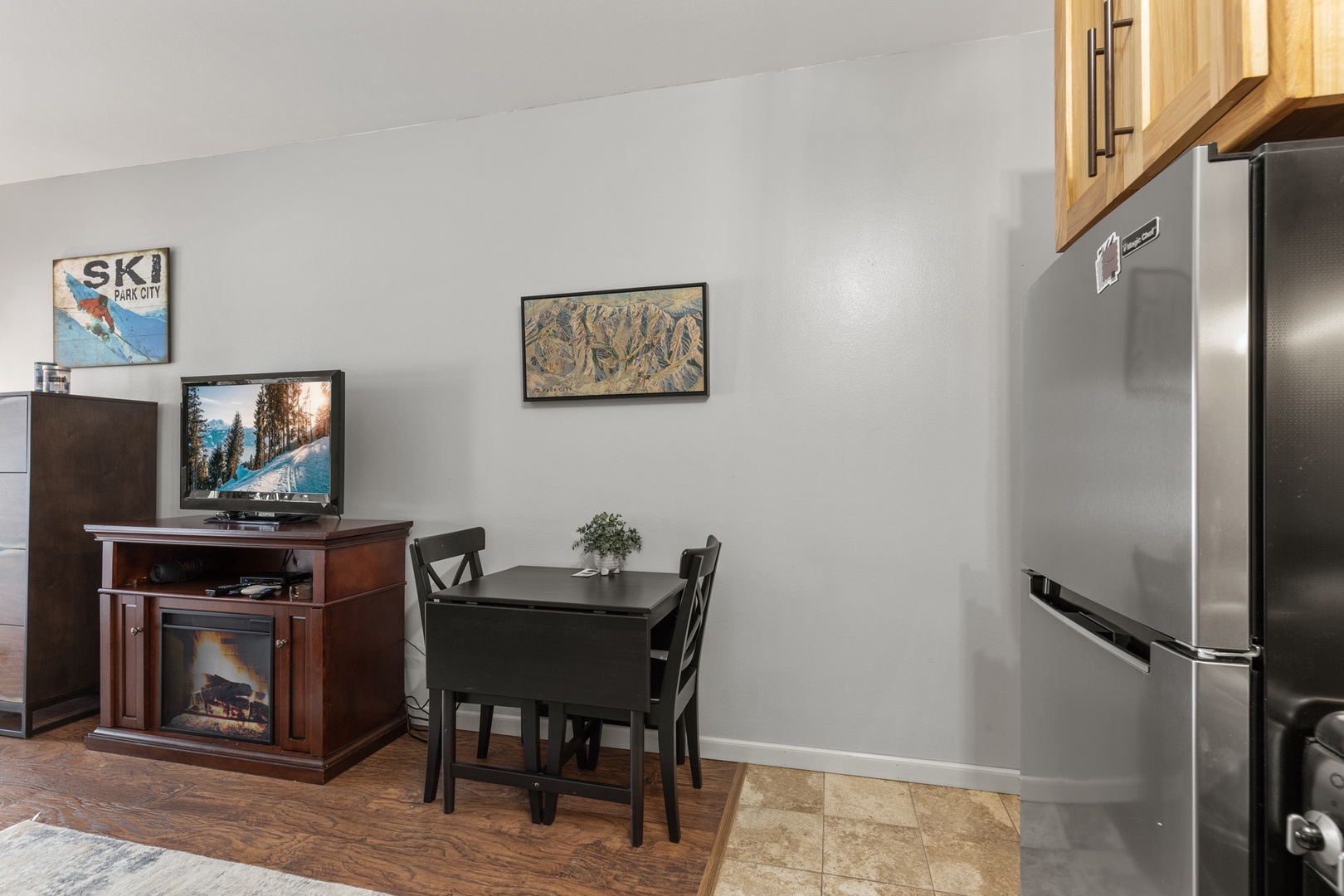 Prospector Condos 401