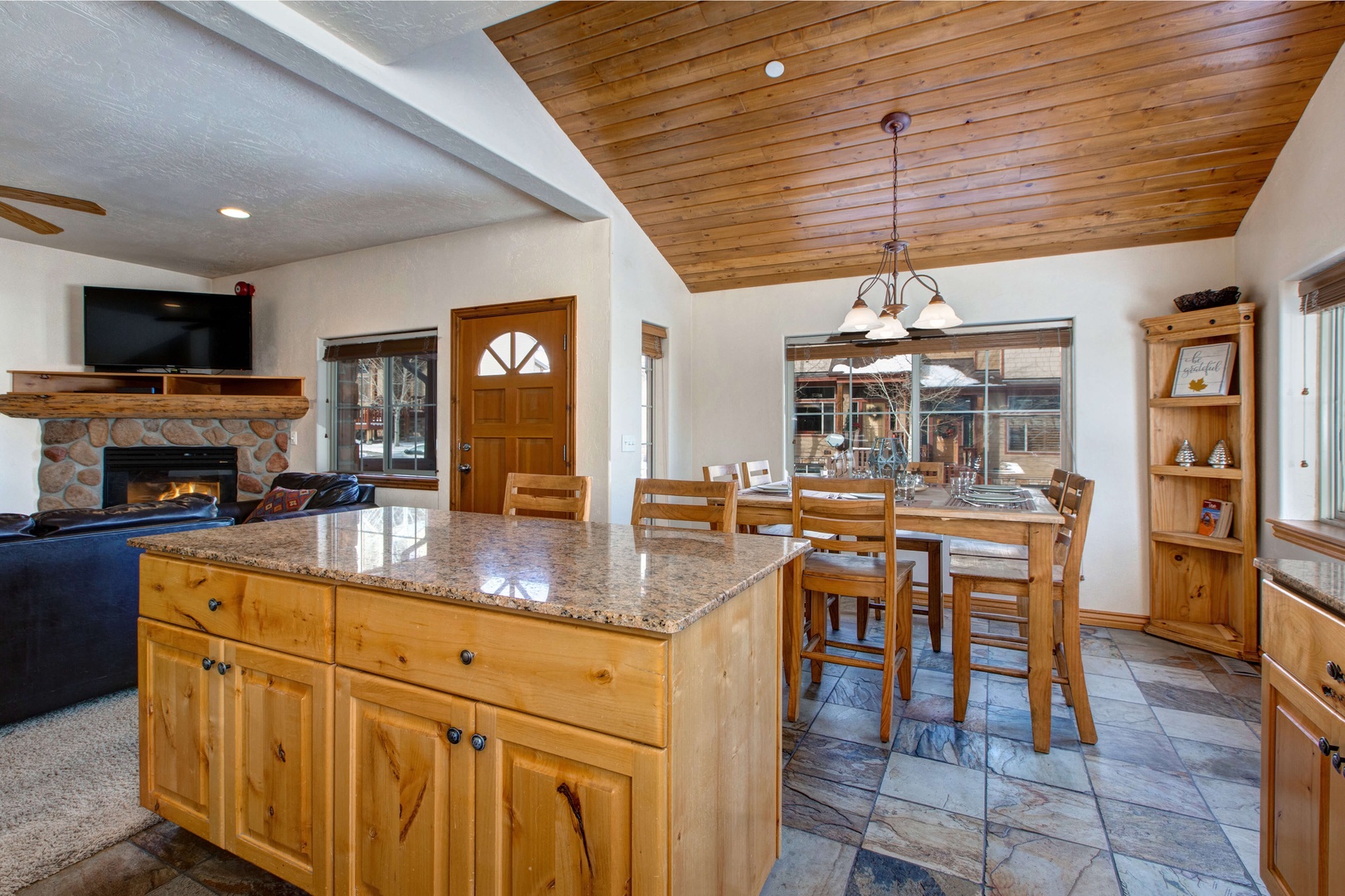Bear Hollow 5478 by Moose Management_21