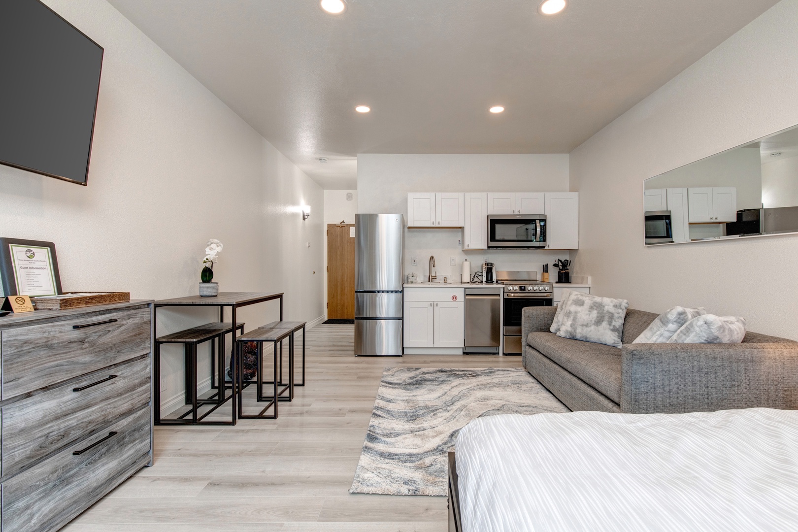 Prospector Condos 704