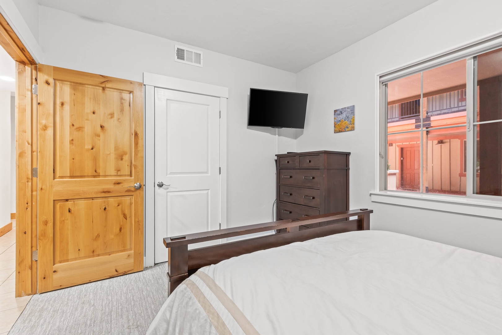Bear Hollow Lodges 4203: There is lots of storage space  in this second bedroom large closet.