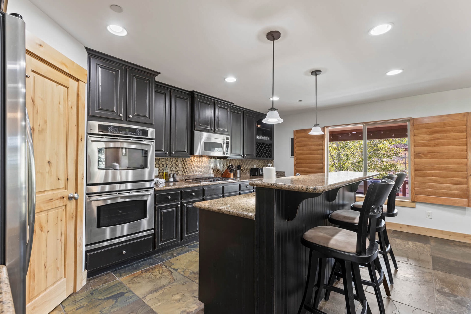 Bear Hollow Village 5595