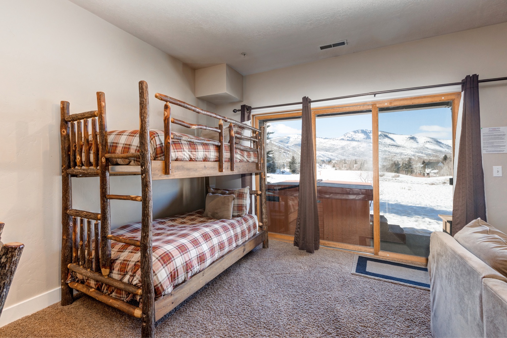 Canyon Crossing 2153