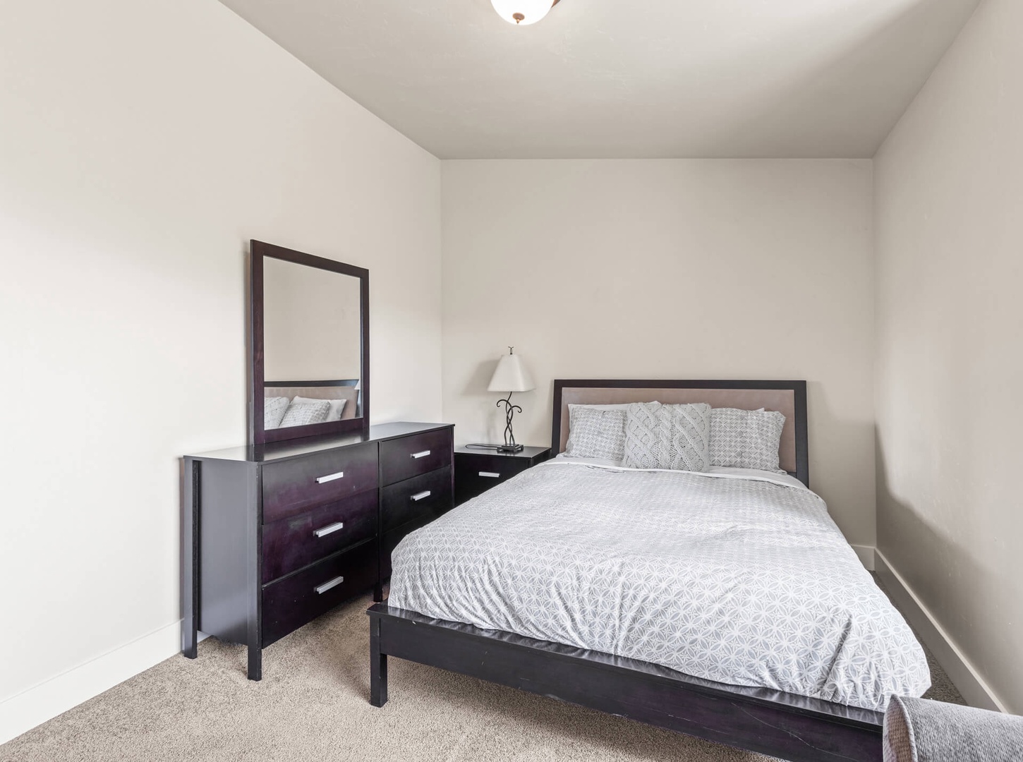 Bear Hollow 5447 by Moose Management