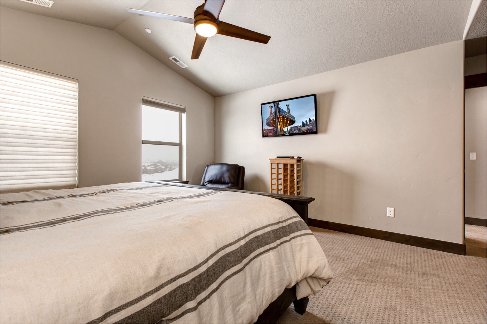 20190116_1052 Abigail Drive_13