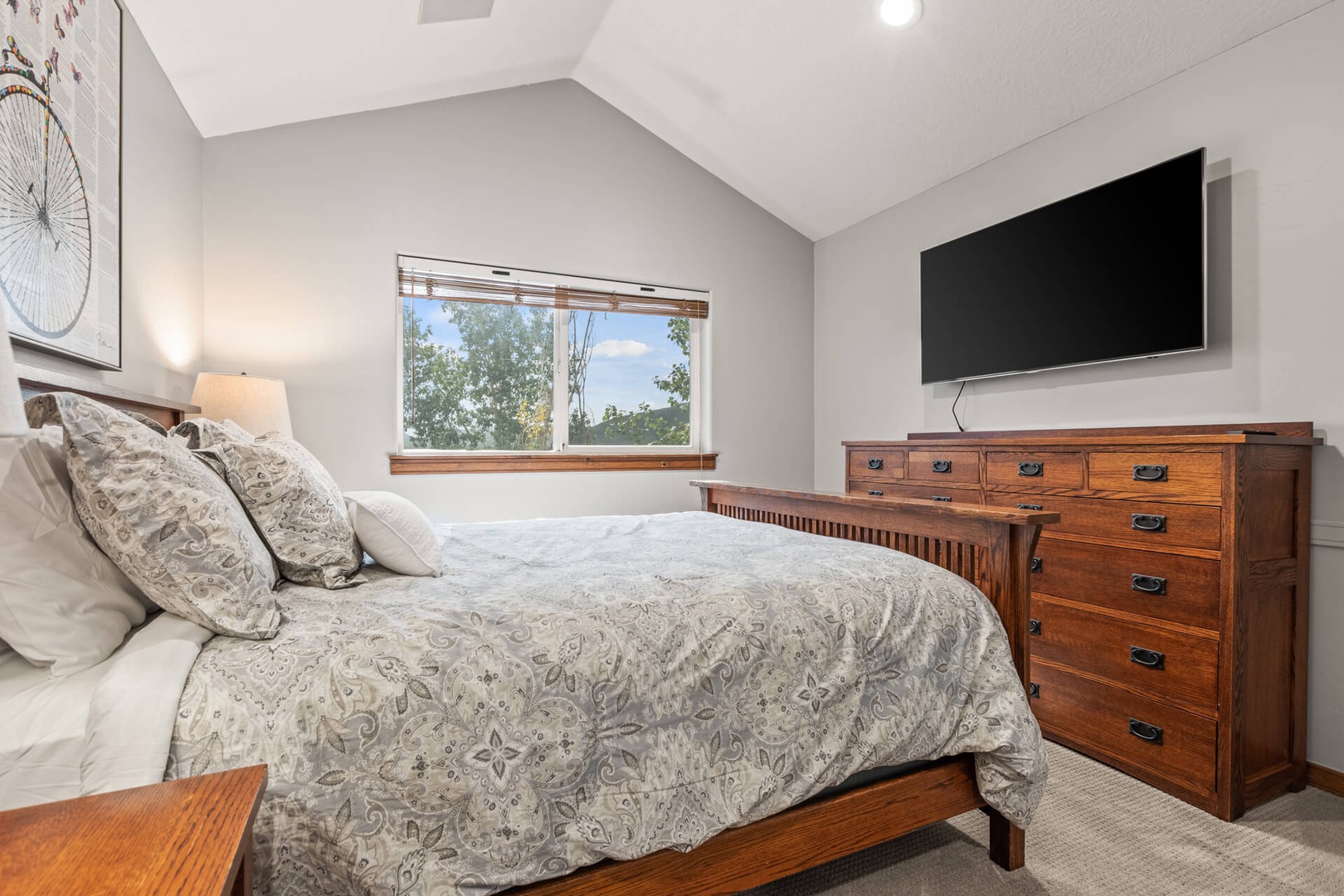 Bear Hollow Village 5458 by Moose Management