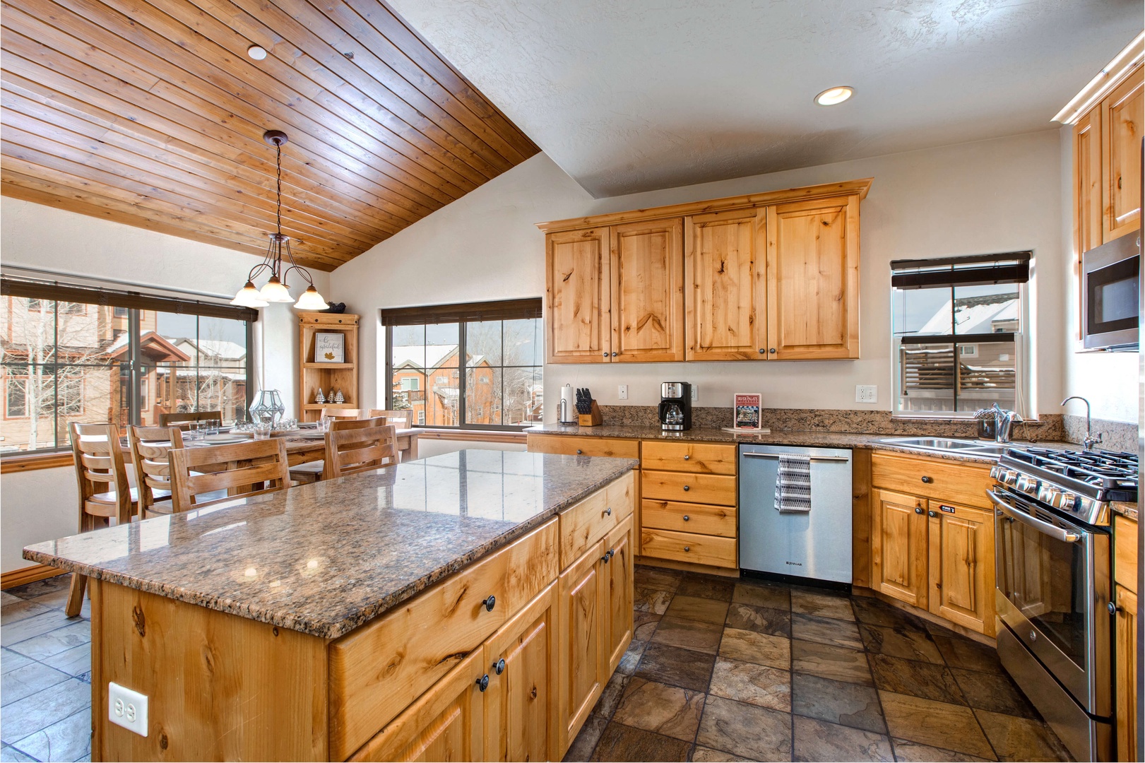 Bear Hollow 5478 by Moose Management_20