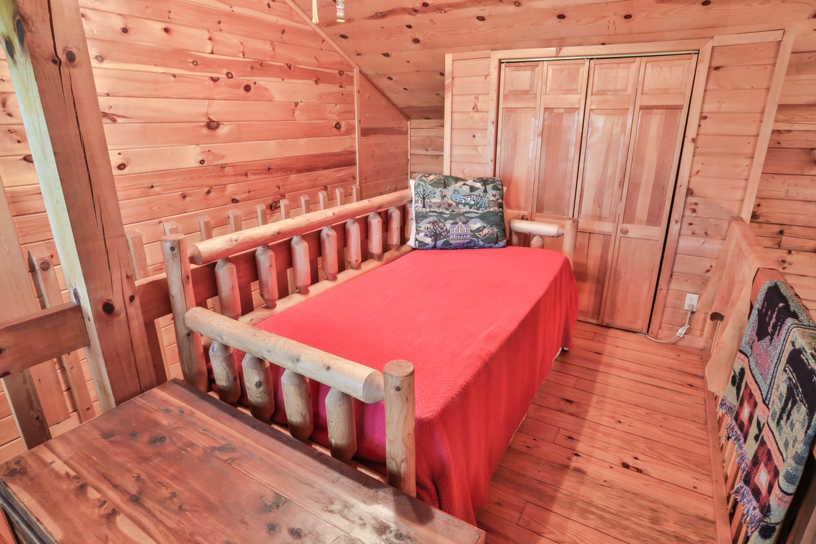Loft - Twin Bed