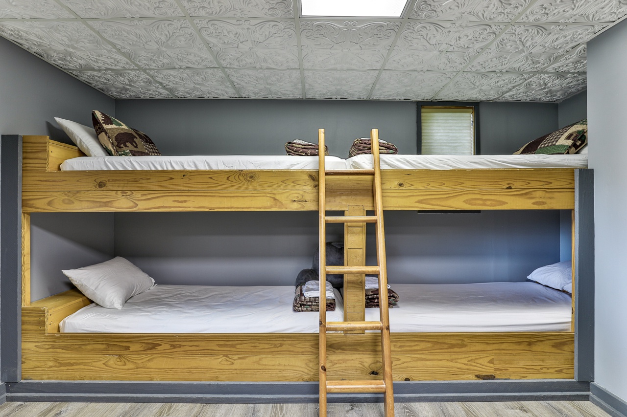 Terrace Level Bunks