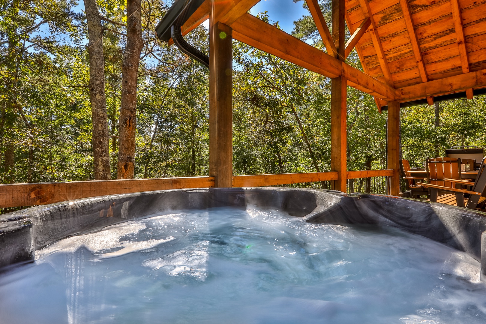 Luxurious Hot Tub