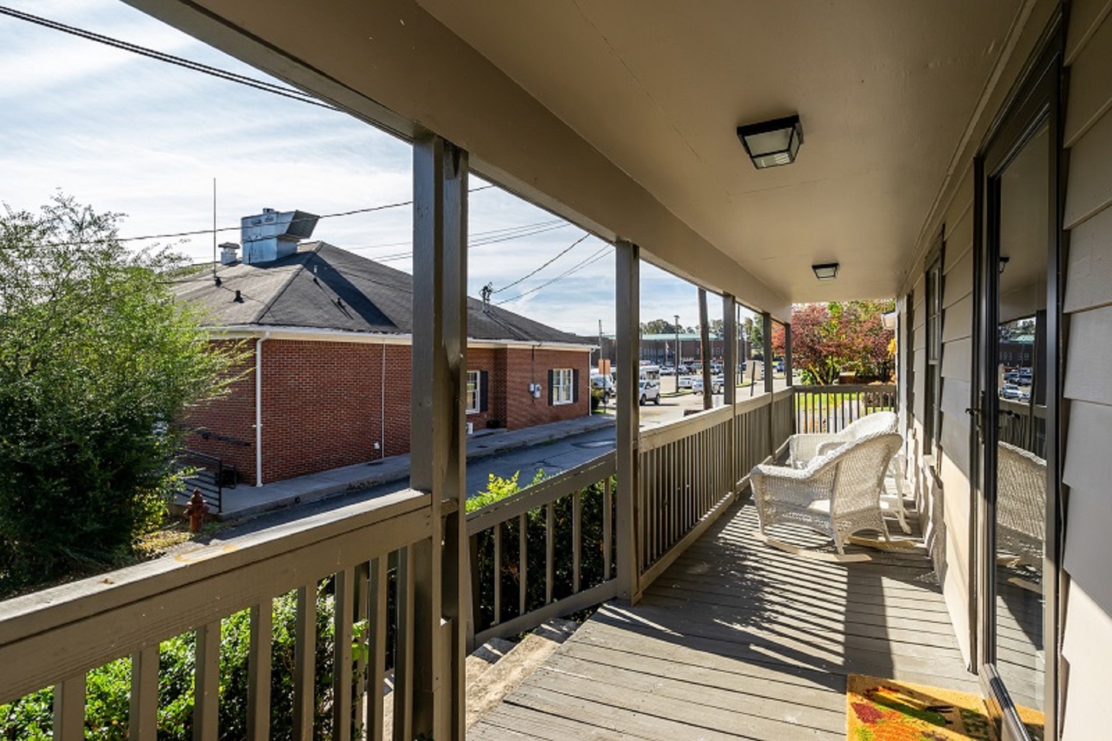 Spacious Porch