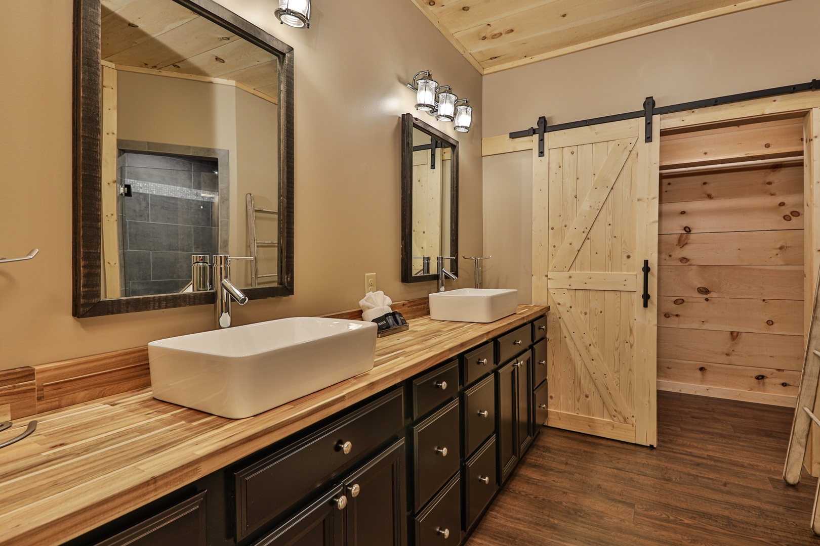 King Master Bath