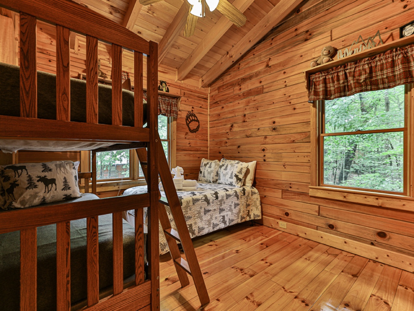 Full Size Bedroom + Bunks - Upper Level