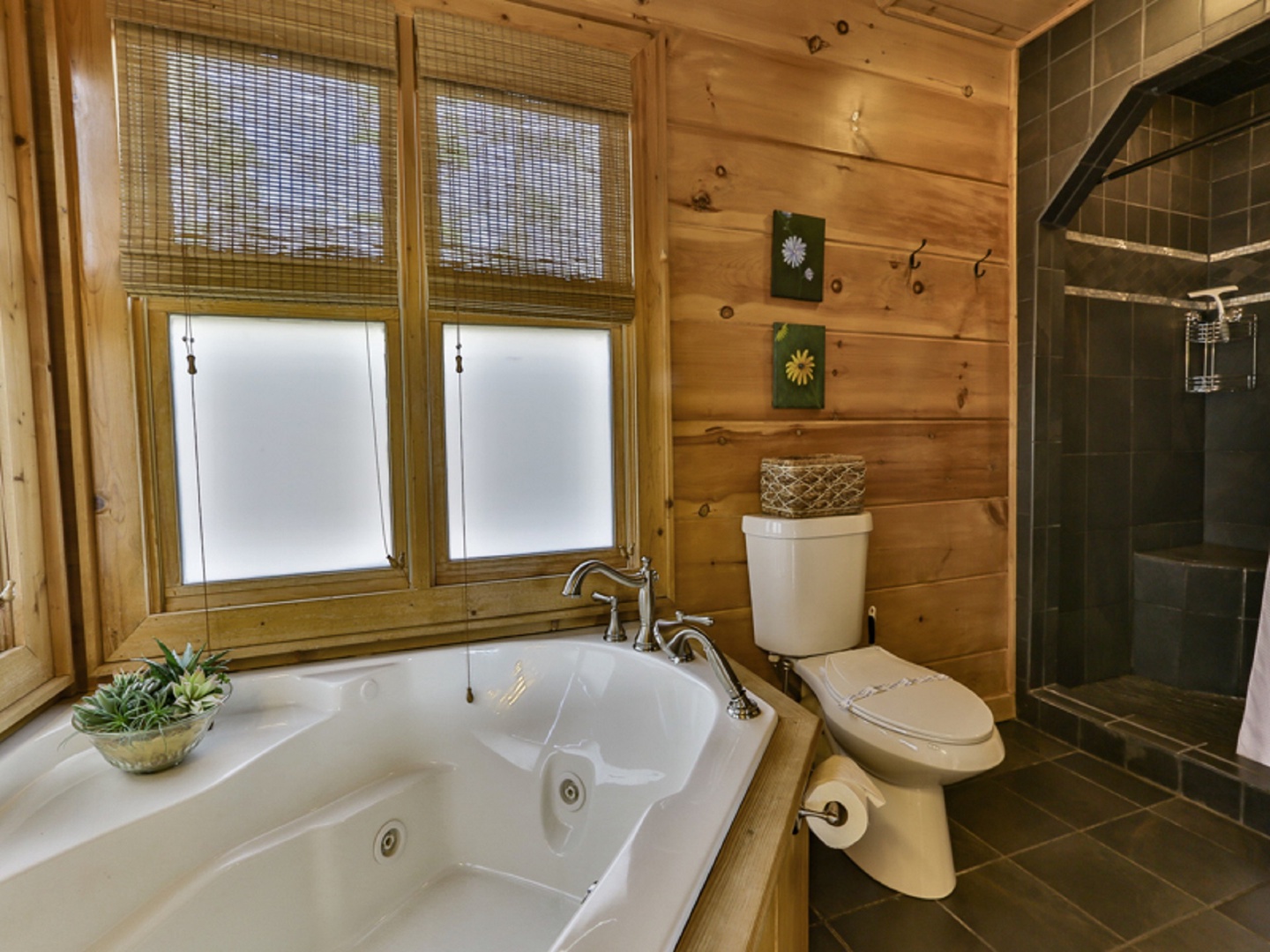 Upper Level Master Bath