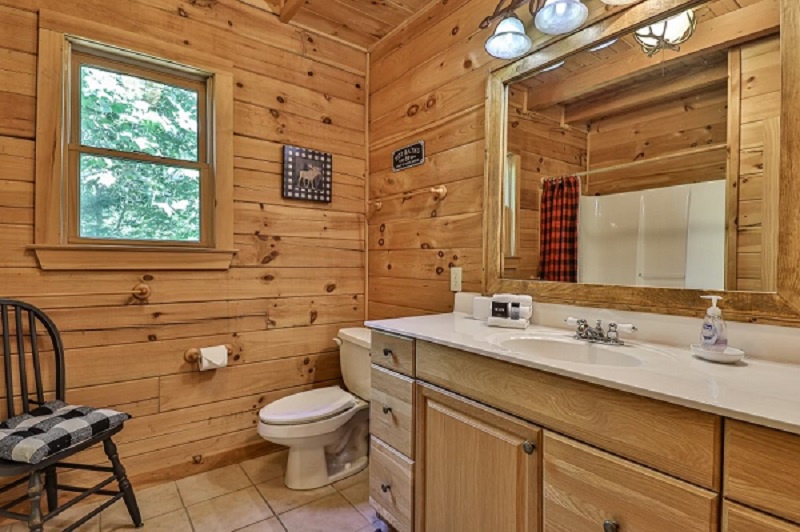 Master Bath - Main