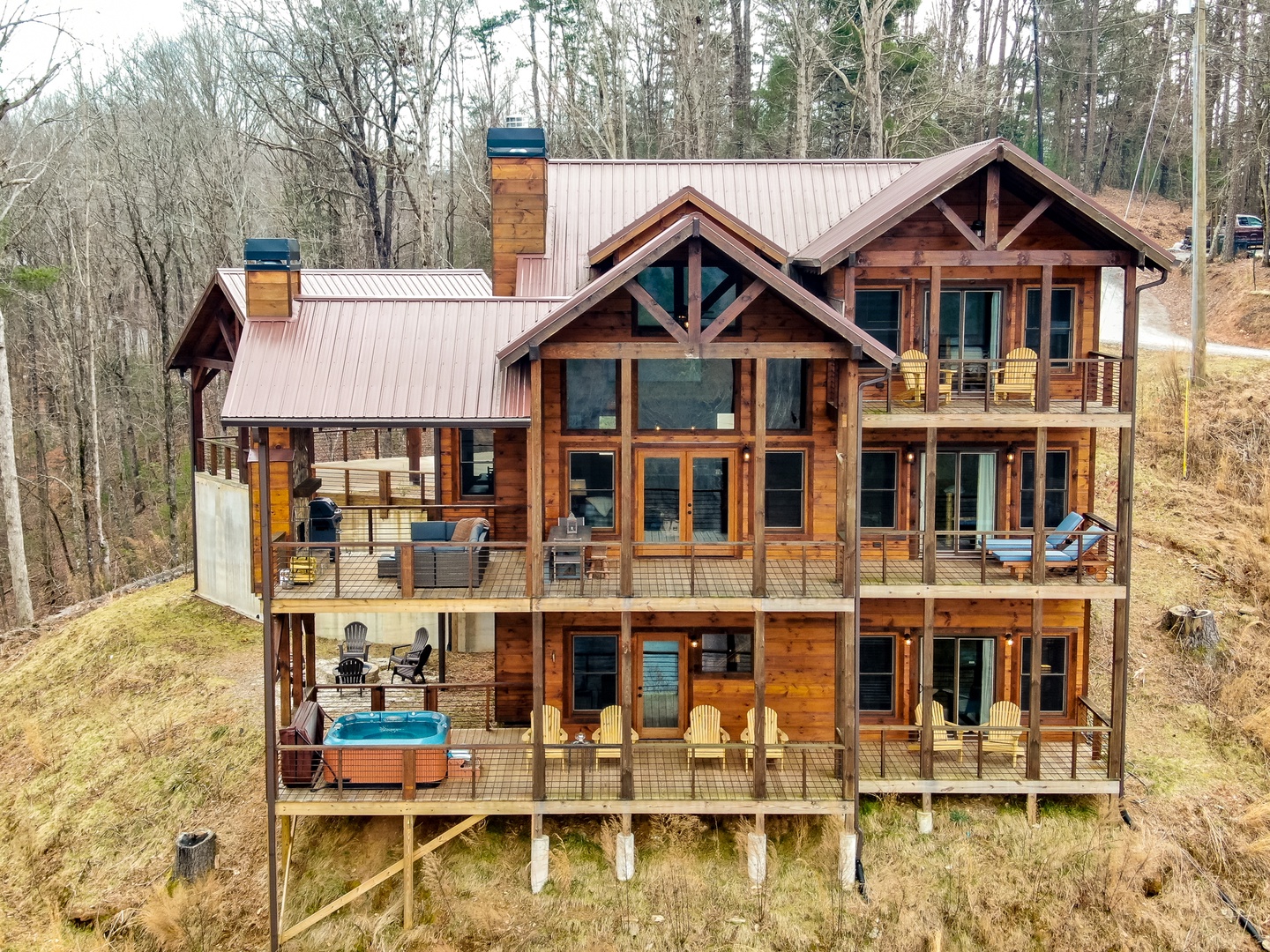 Mountain River Lodge
