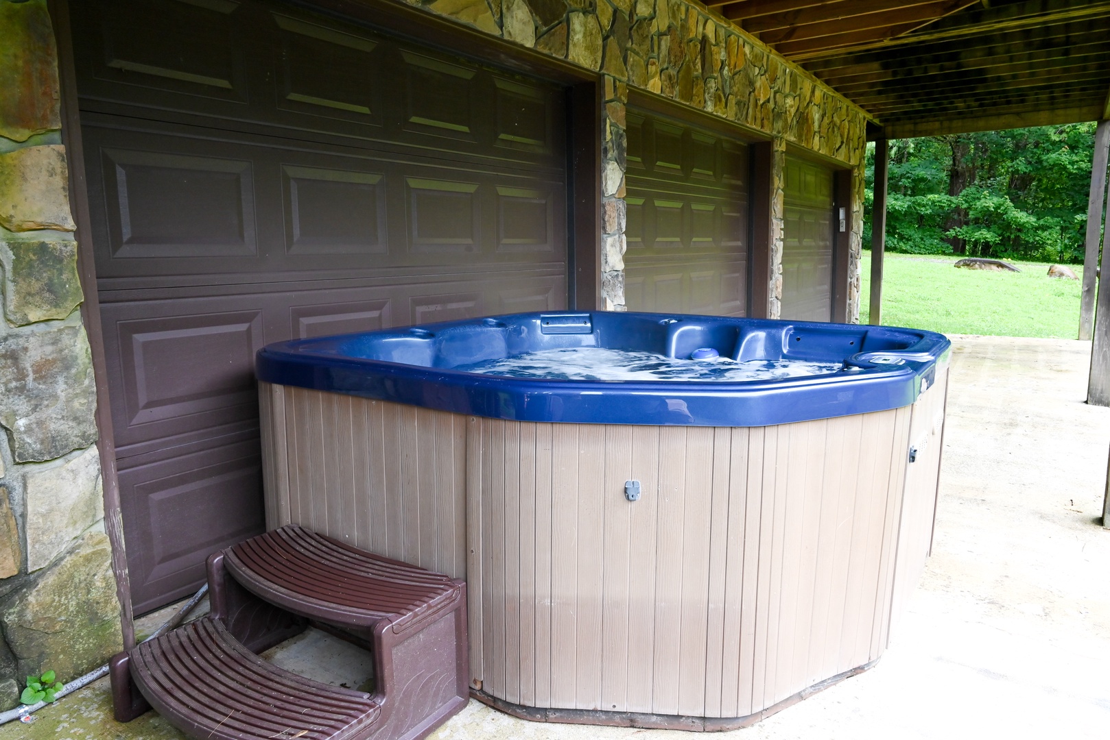 Large hot tub