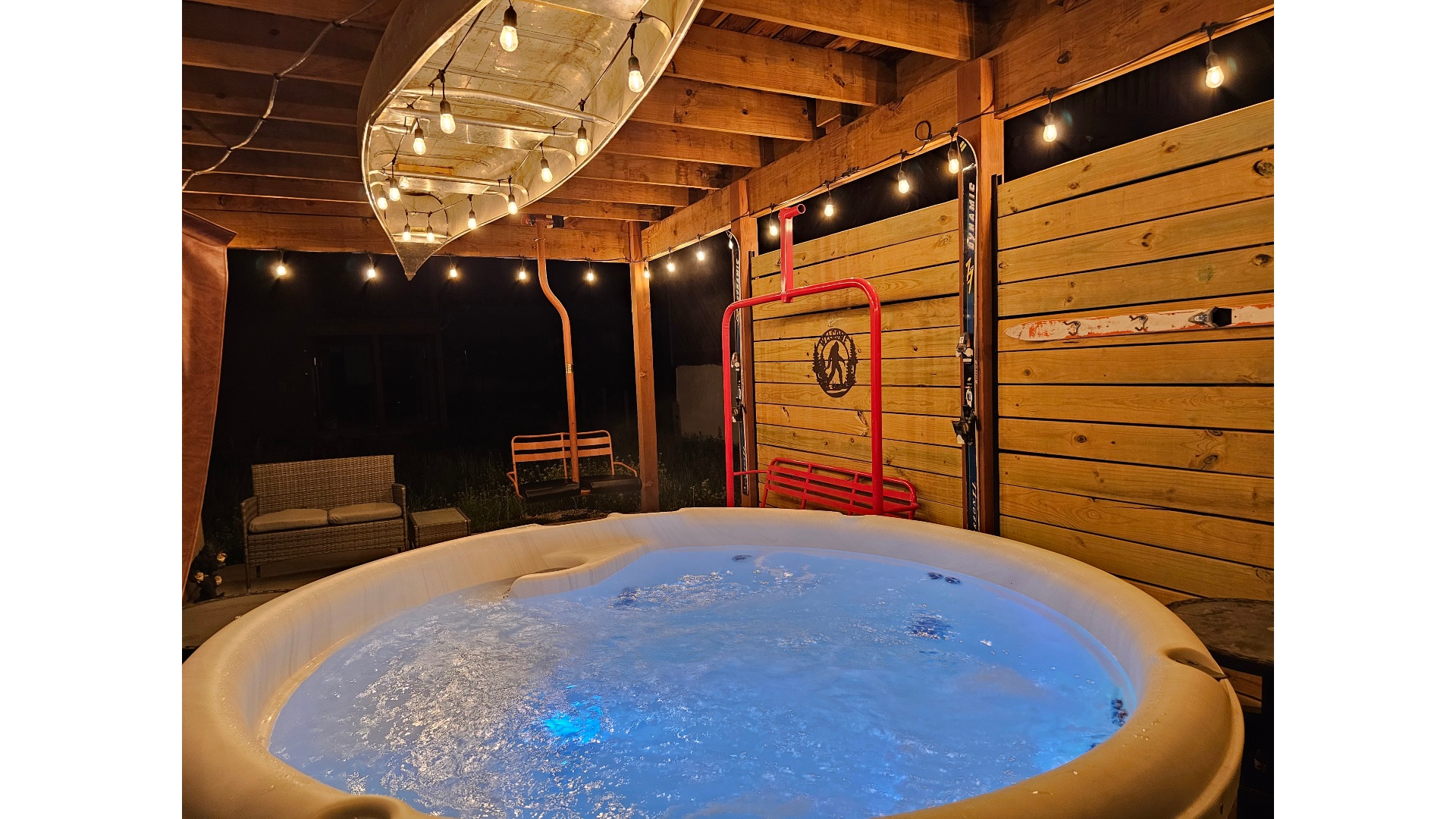 Hot Tub (3)