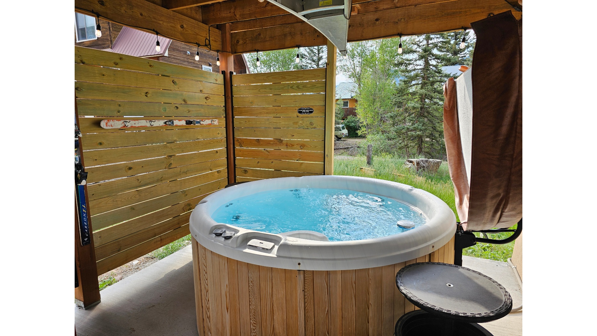 Hot Tub (1)