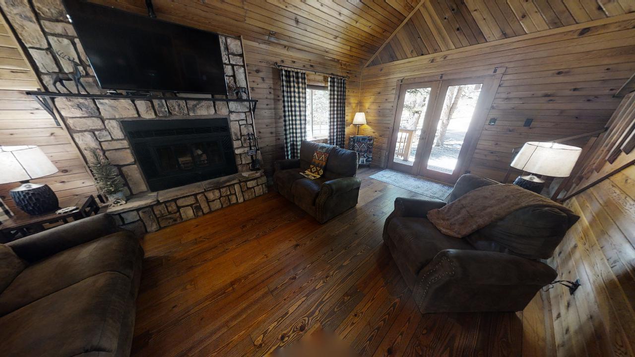 Little-Elk-Horn-04282022_135209