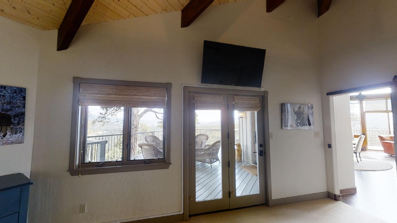 Bobcat-Peak-House-09222021_122624