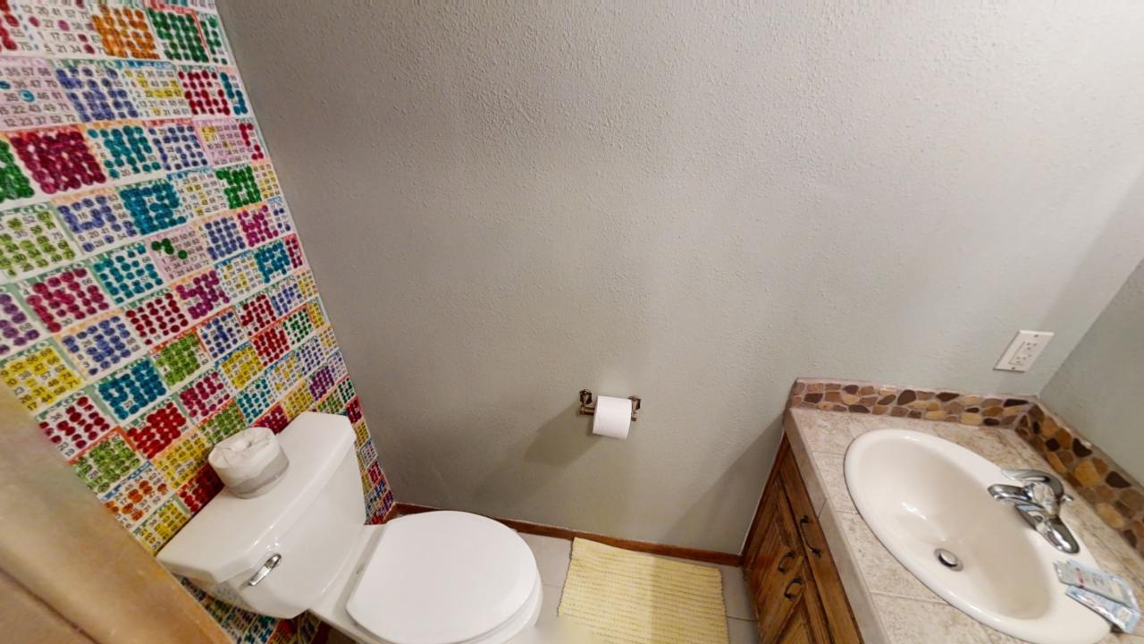 4th-Quarter-Half Bath