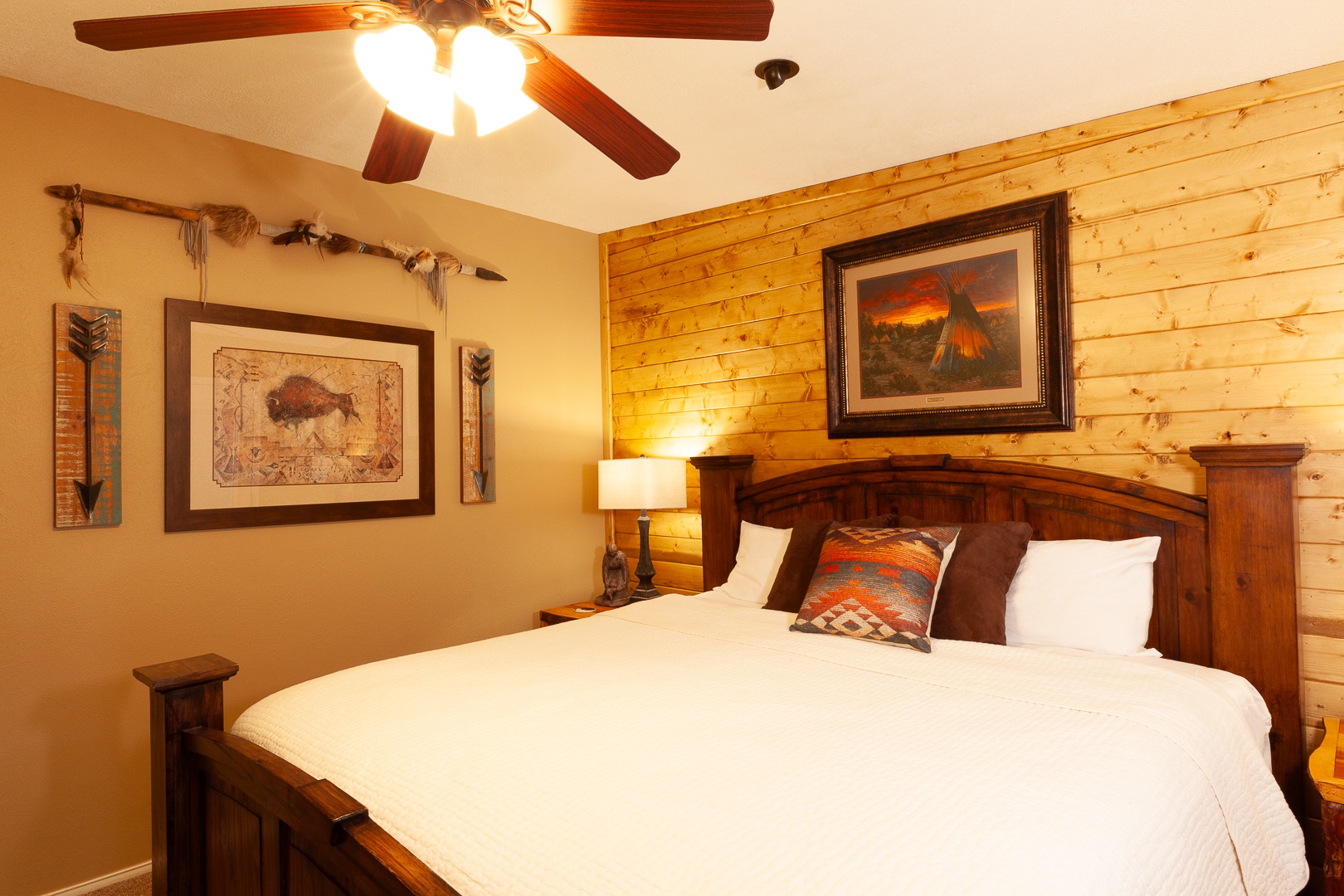 Grandview 1 Rustic Retreat