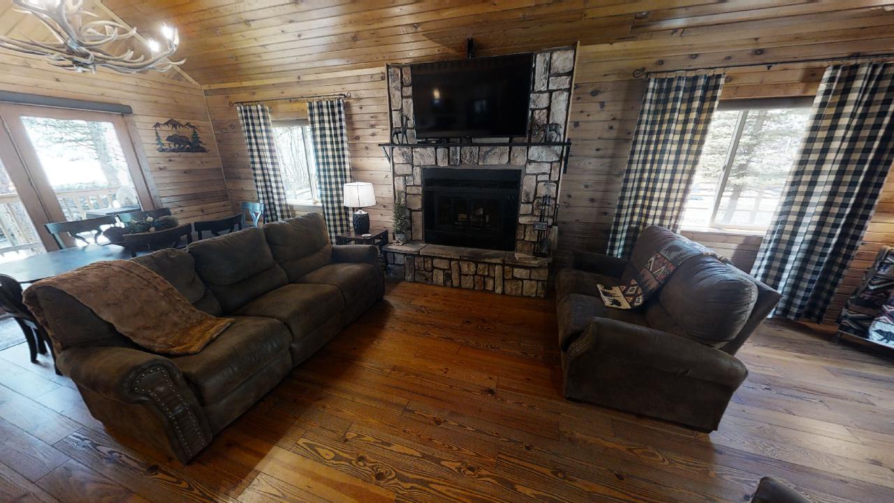 Little-Elk-Horn-04282022_135249