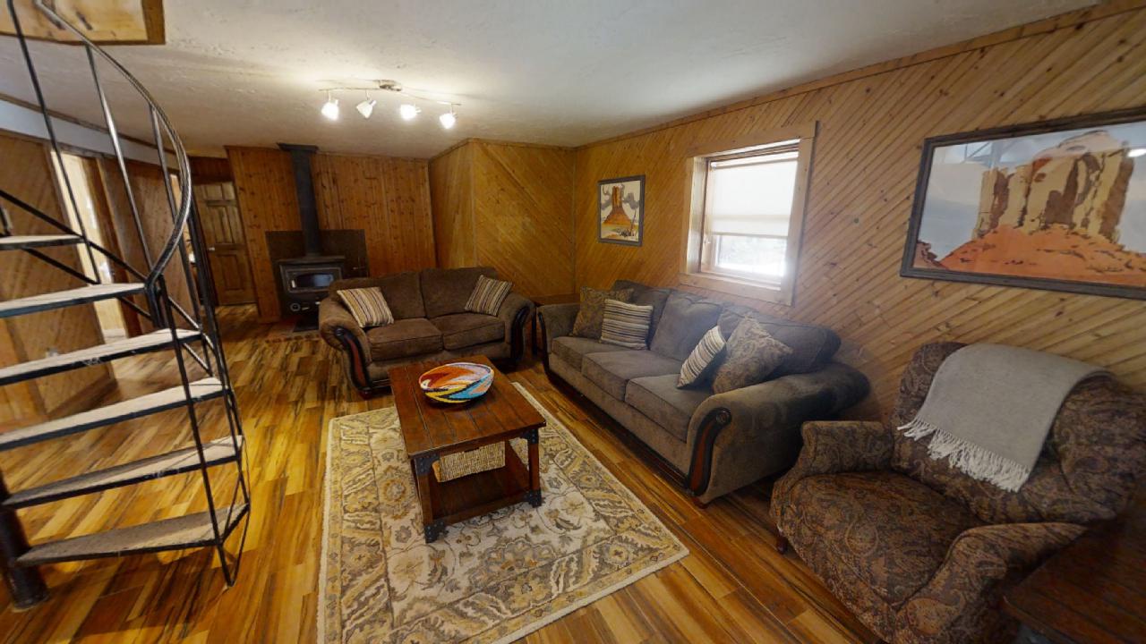 Hillside-Haven-Main floor living area