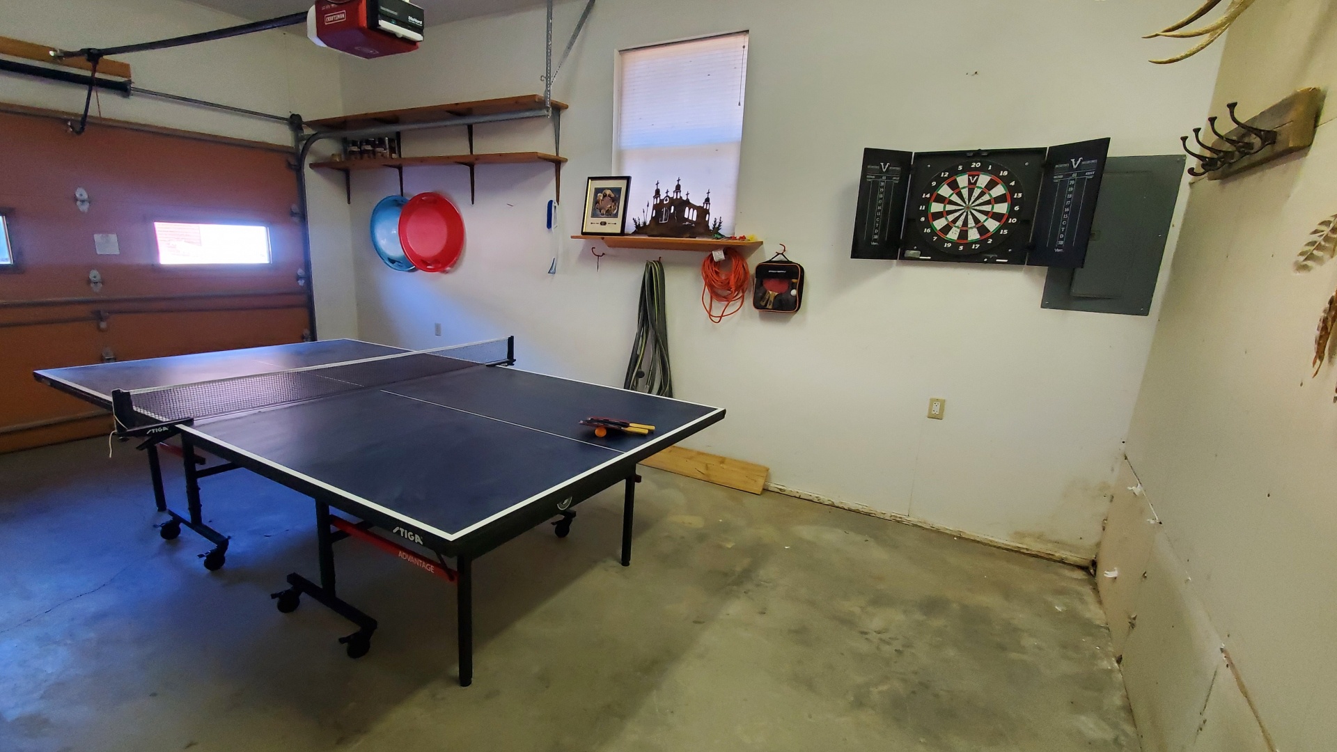 McCues Garage
