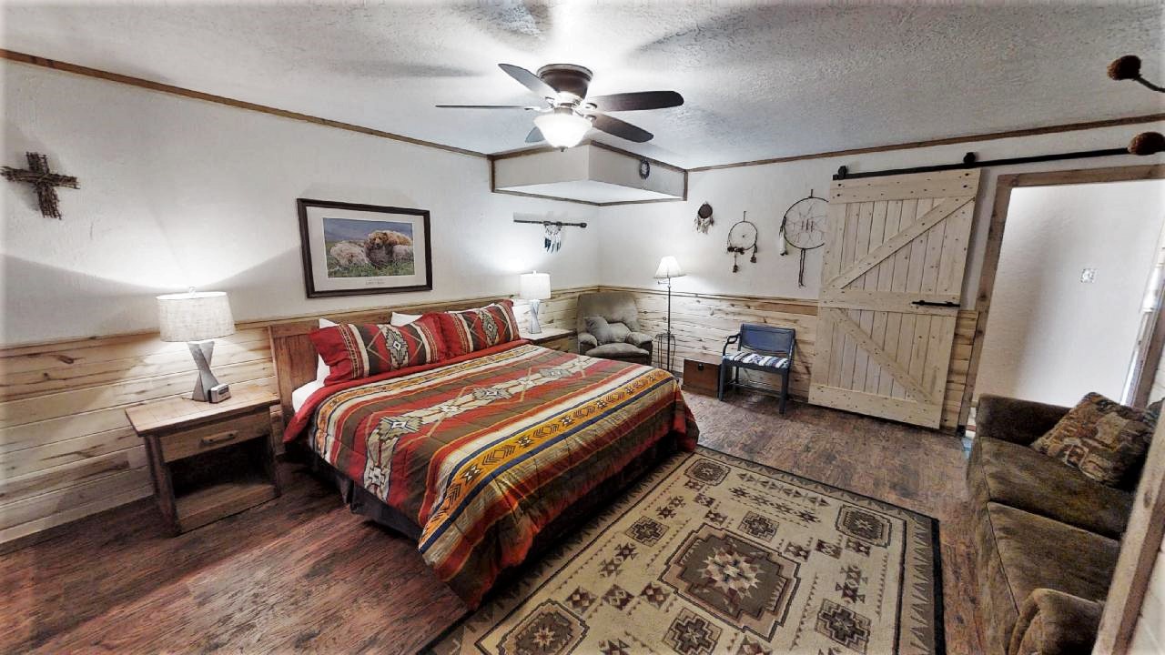 Bedroom 1 (3)