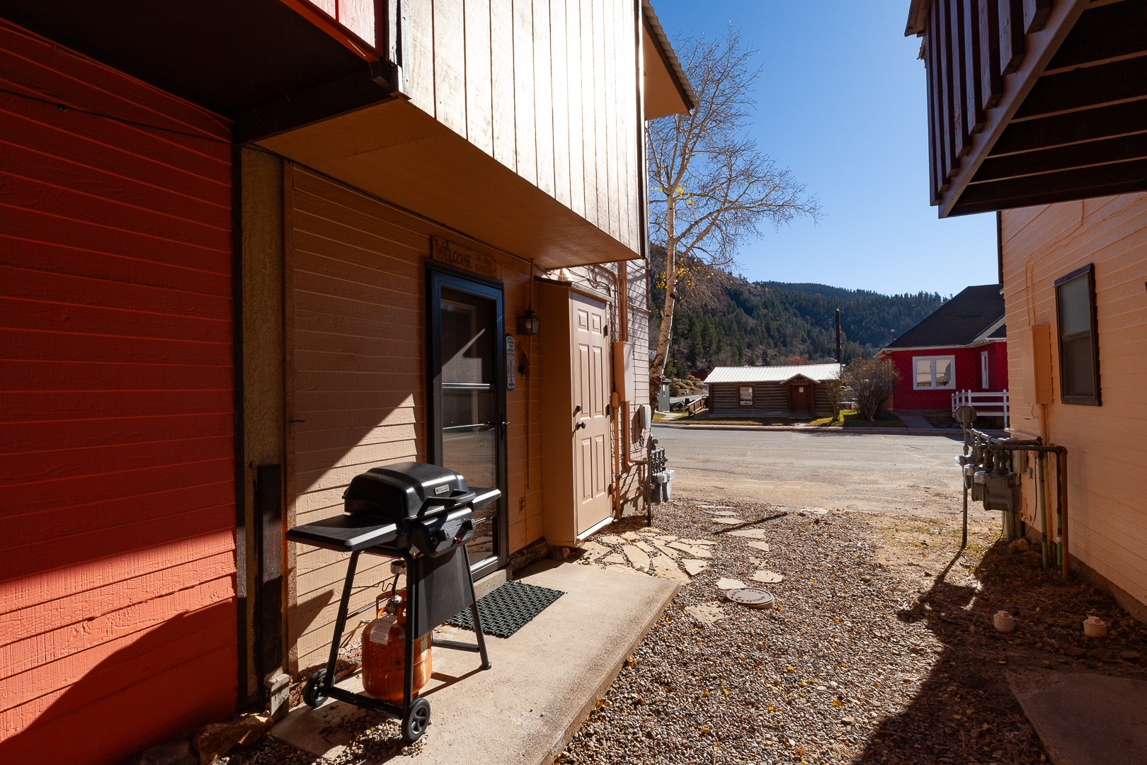 Grandview 1 Rustic Retreat