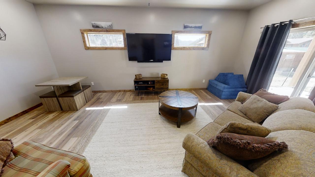 Red-River-Retreat-05172022_104649