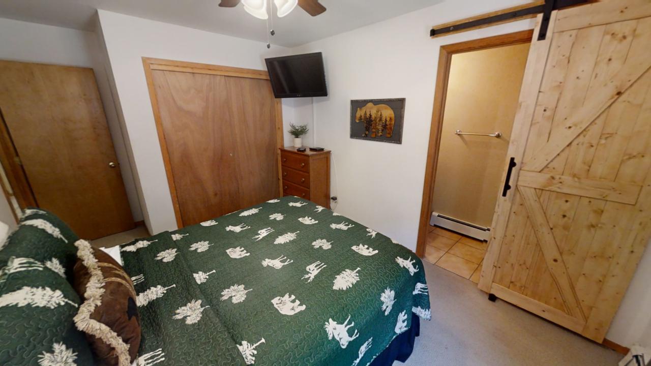 McCues-Second Room