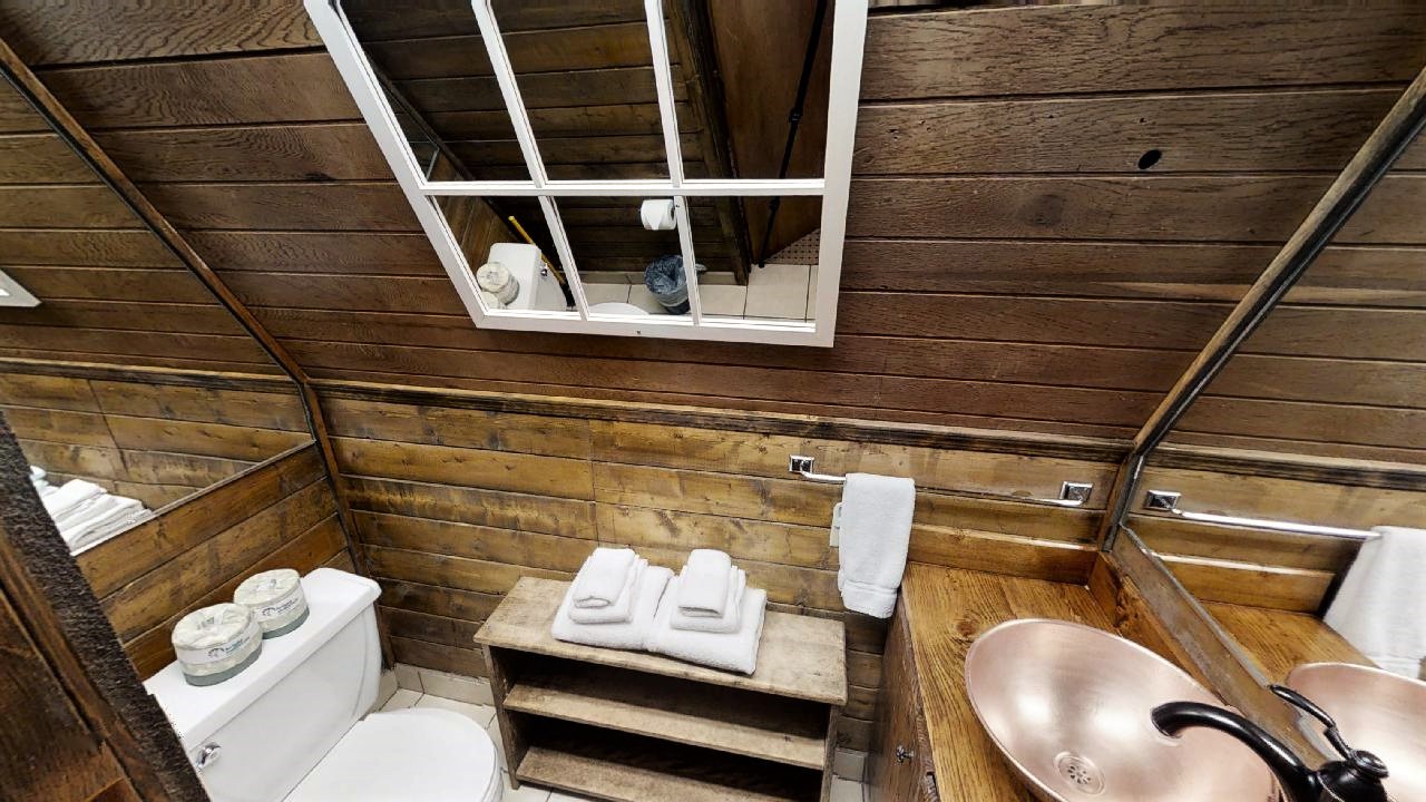 Bathroom 2